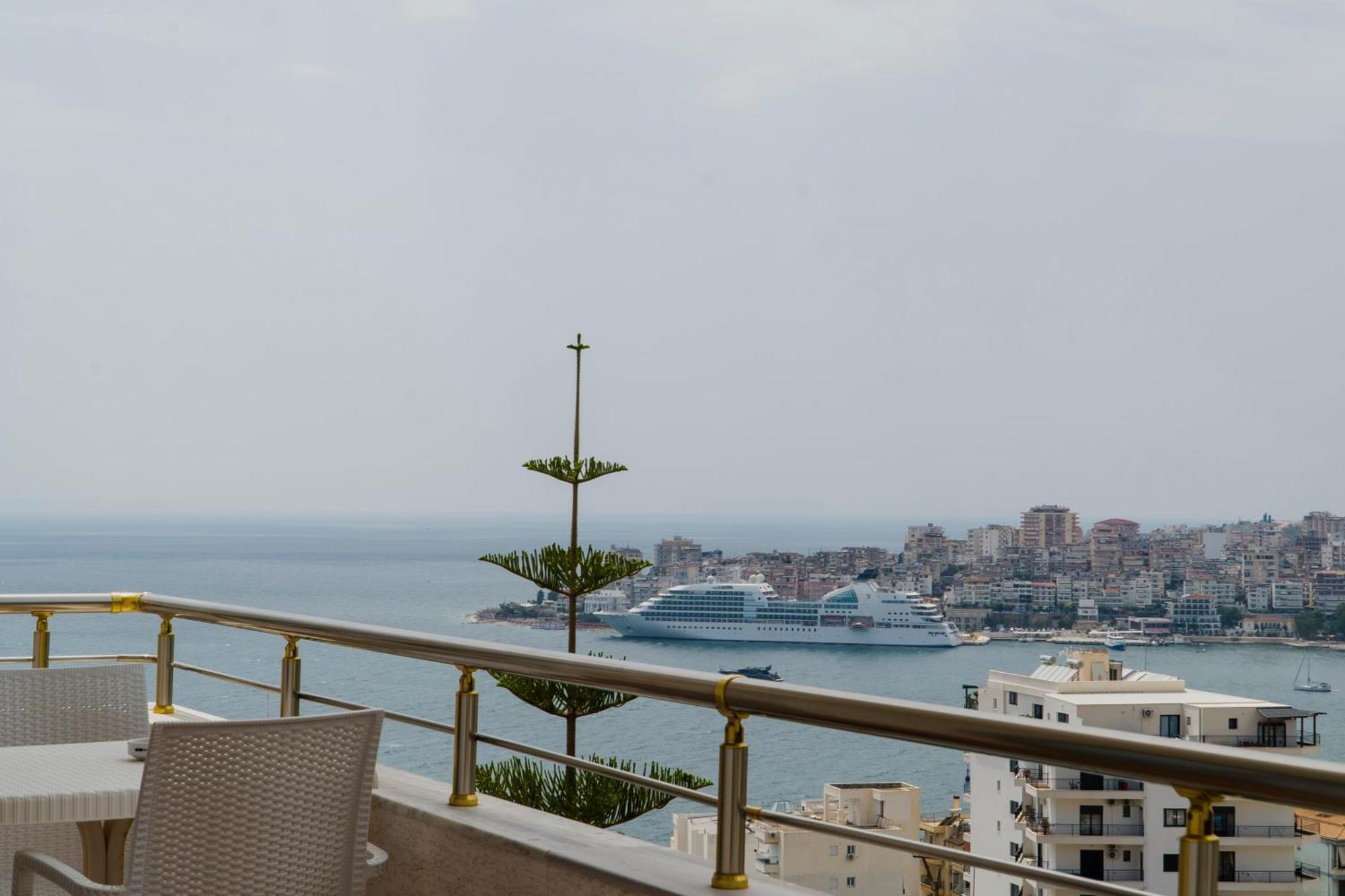 Hotel Mediterrane Sarandë Exteriér fotografie