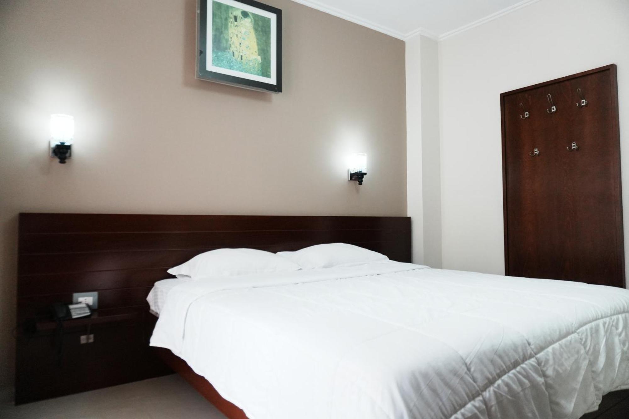 Hotel Mediterrane Sarandë Exteriér fotografie