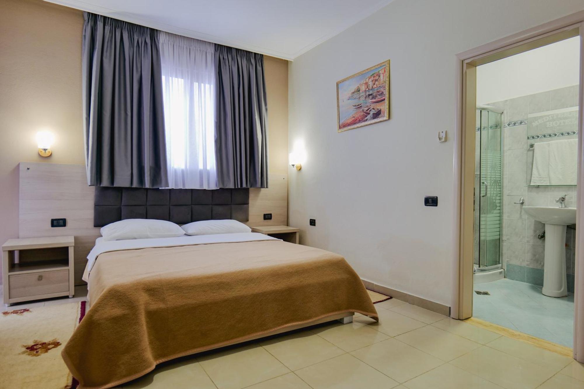 Hotel Mediterrane Sarandë Exteriér fotografie