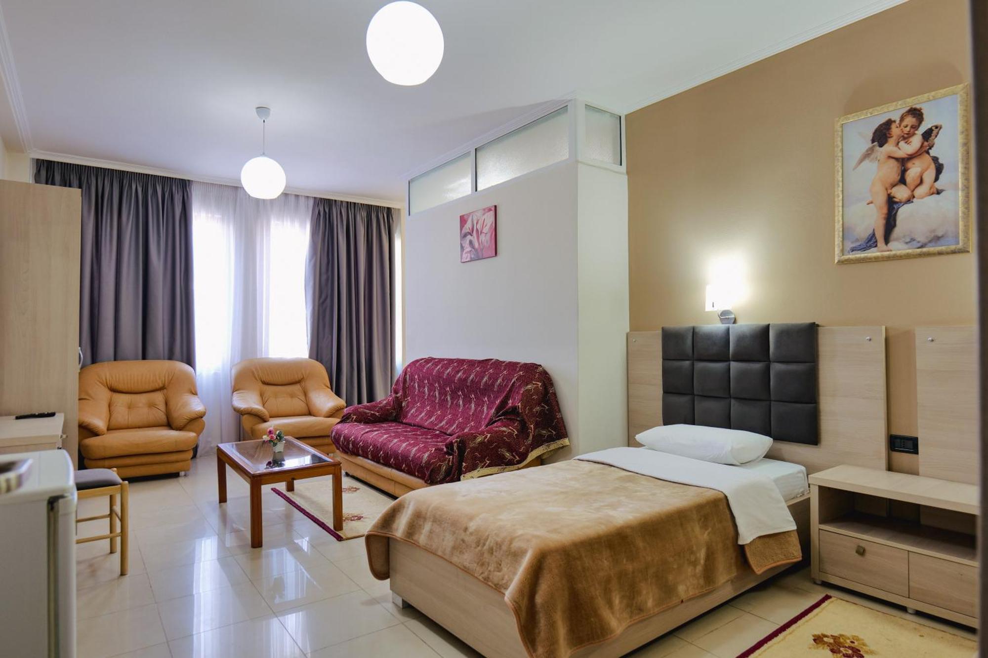 Hotel Mediterrane Sarandë Exteriér fotografie